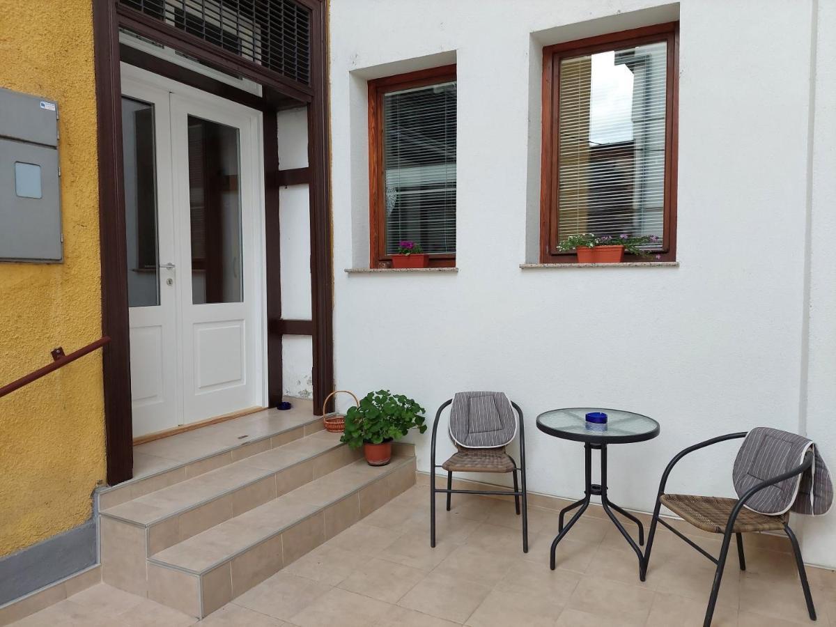 Apartment Honey Free Parking Sarajevo Exterior photo